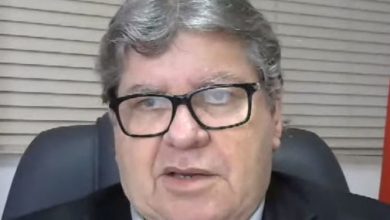 O governador João Azevedo falou sobre os planos para a retomada das atividades na Paraíba